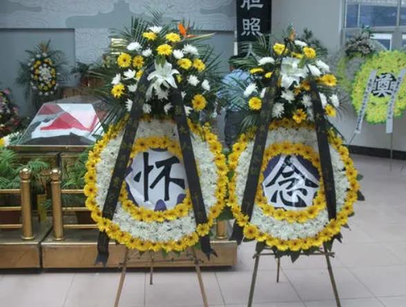 长沙殡仪花圈